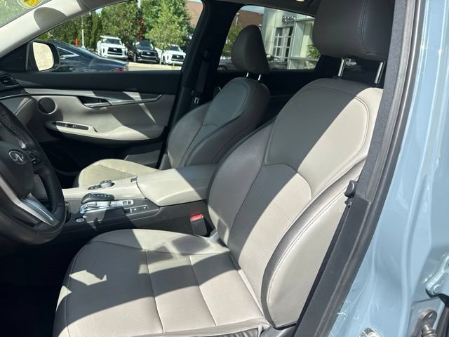 Certified 2023 INFINITI QX50 Luxe w/ Cargo Package AWD/4WD image 10