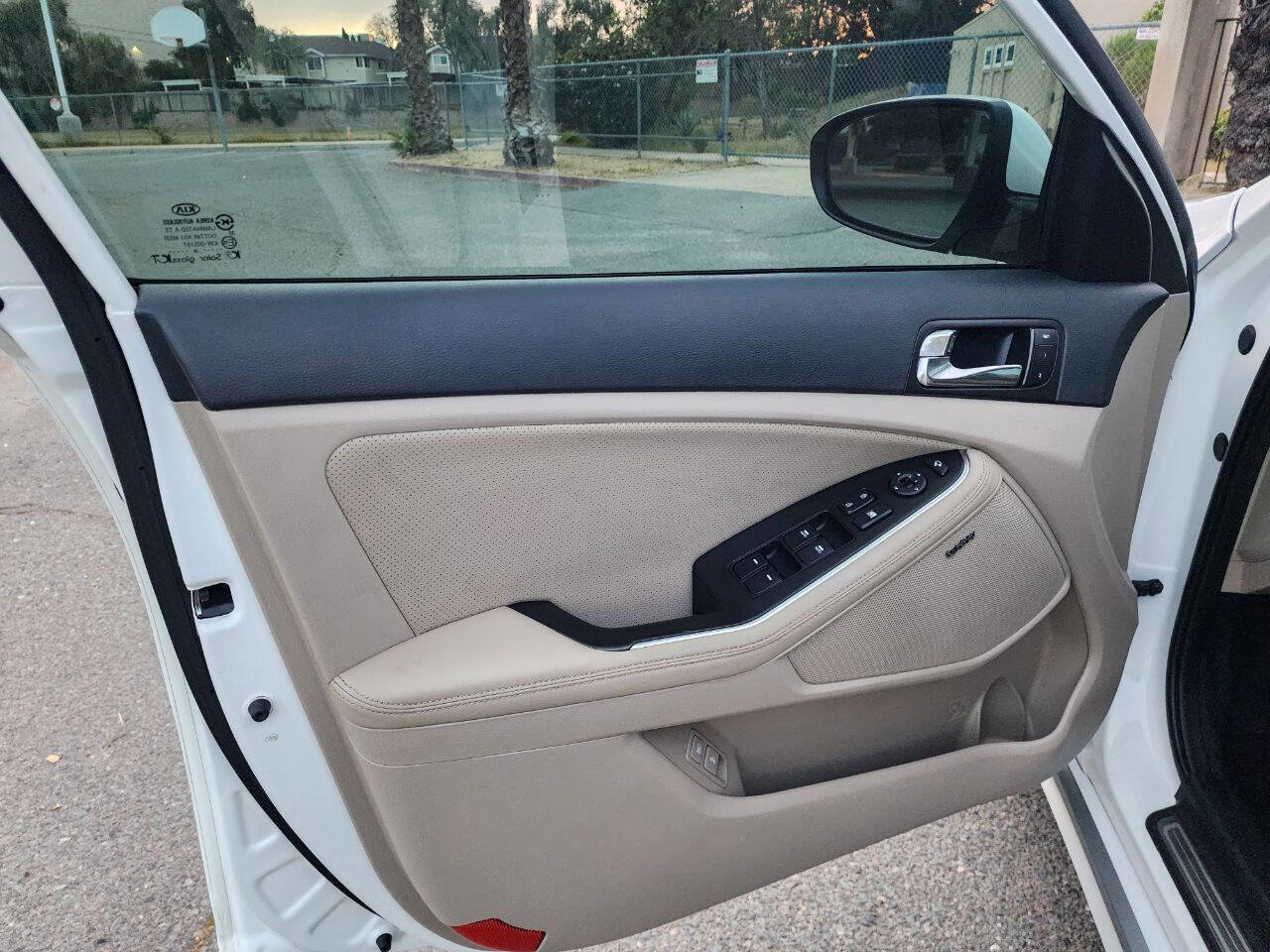 Used 2014 Kia Optima EX image 38