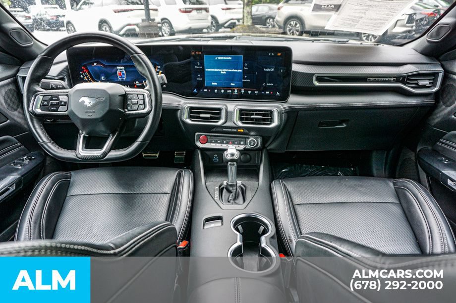 Used 2025 Ford Mustang Premium RWD image 24