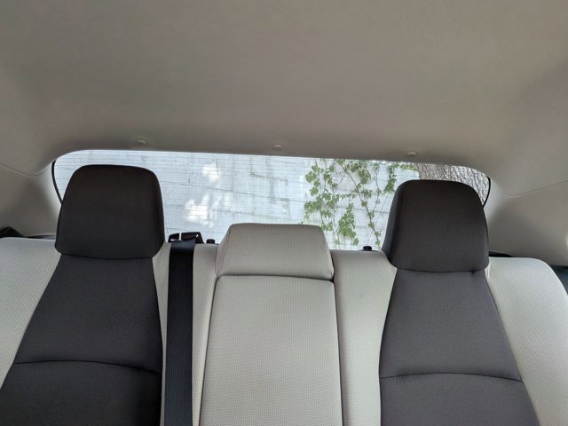 Used 2022 Toyota Corolla LE image 15