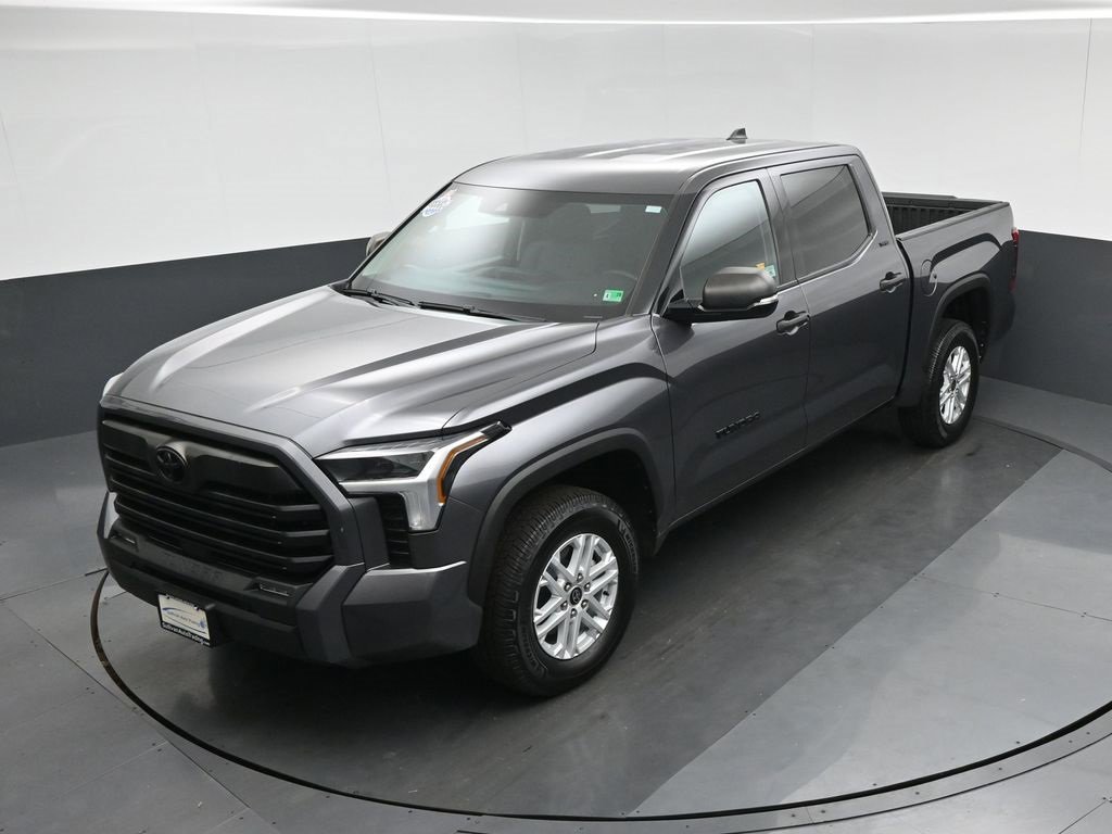 Used 2022 Toyota Tundra SR5 w/ SR5 Convenience Package image 67