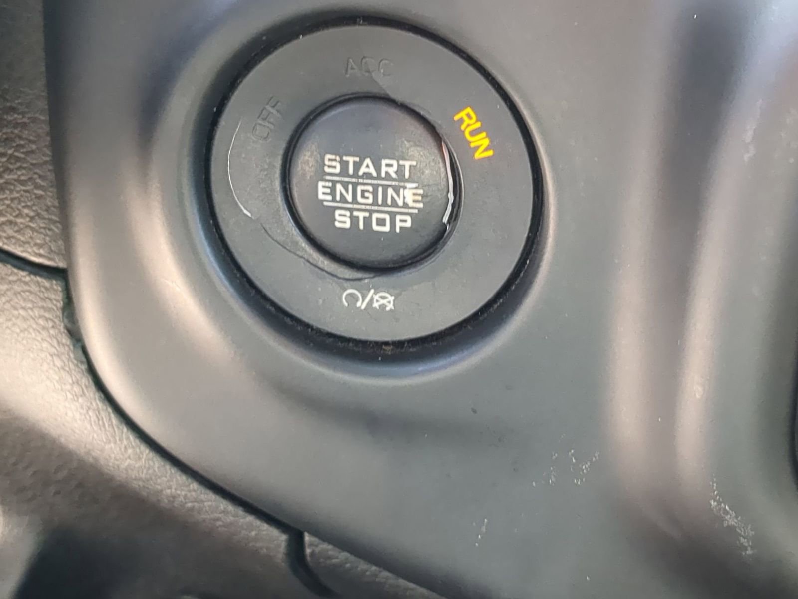 Used 2018 Jeep Wrangler Unlimited Sport S image 31