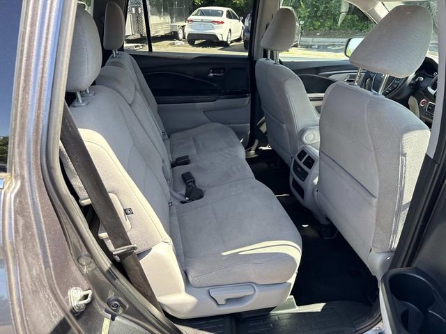 Used 2016 Honda Pilot EX image 11