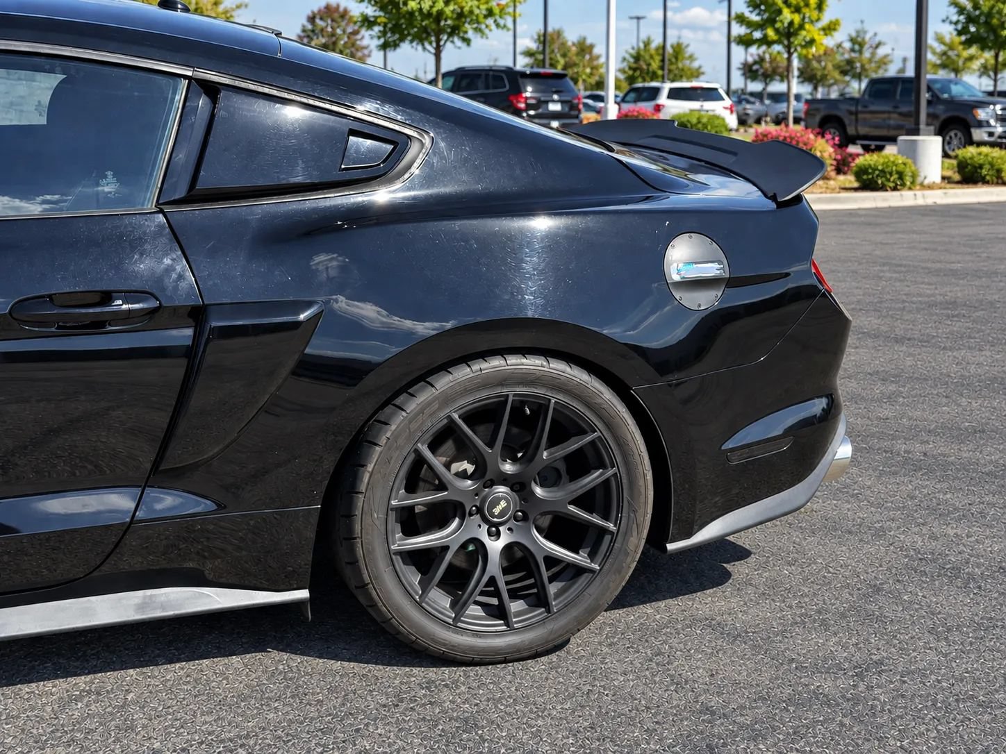 Used 2019 Ford Mustang GT RWD image 13