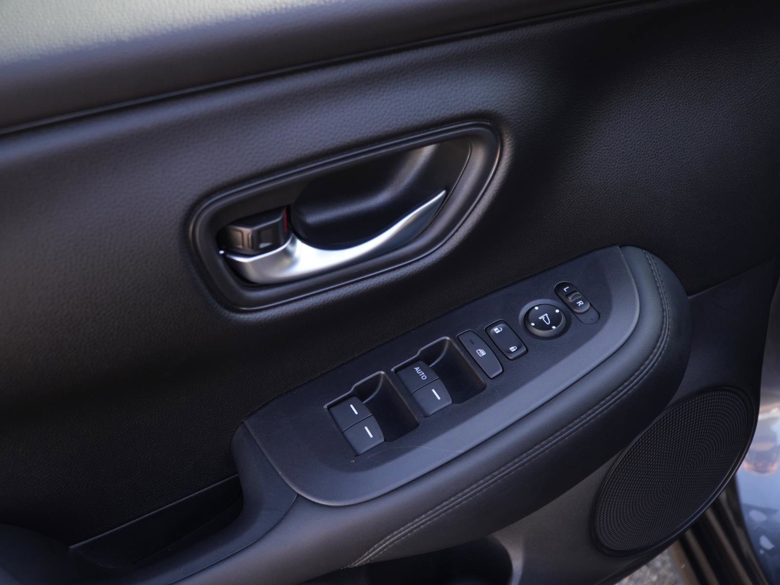 Used 2024 Honda HR-V LX image 14