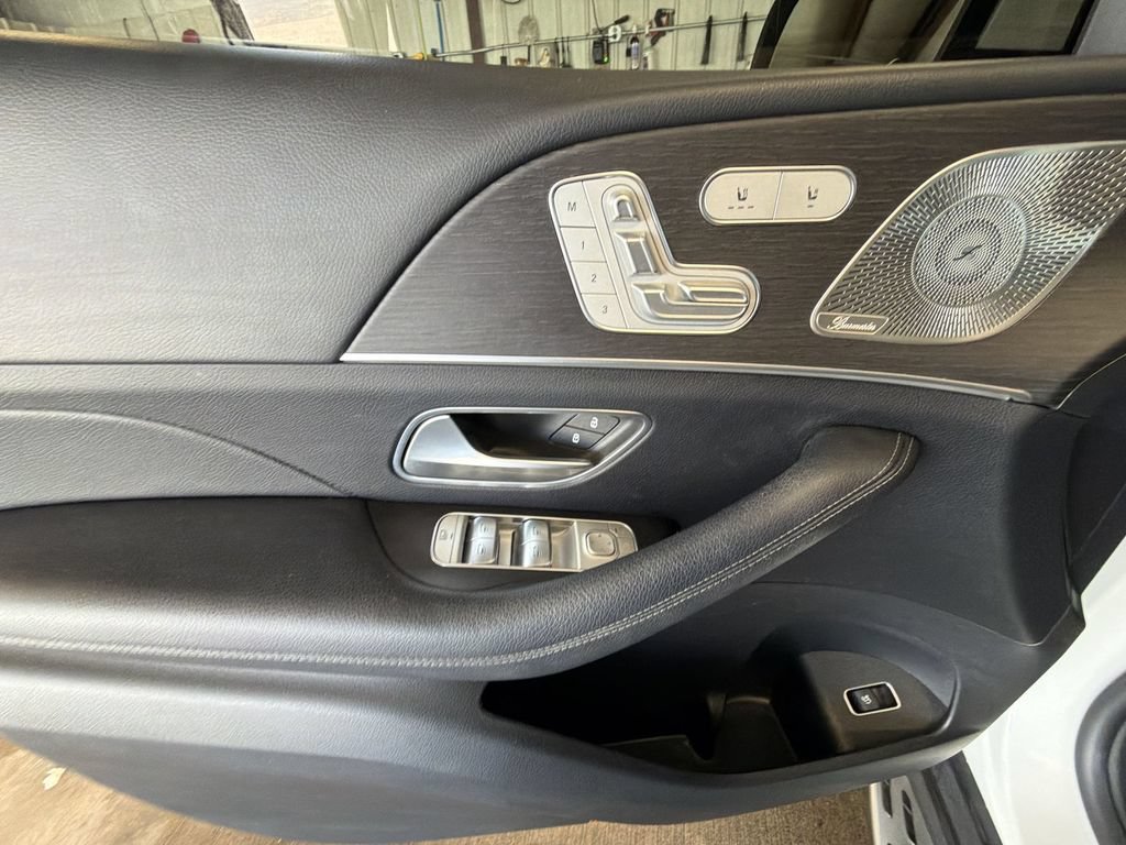 Used 2021 Mercedes-Benz GLE 350 4MATIC image 18