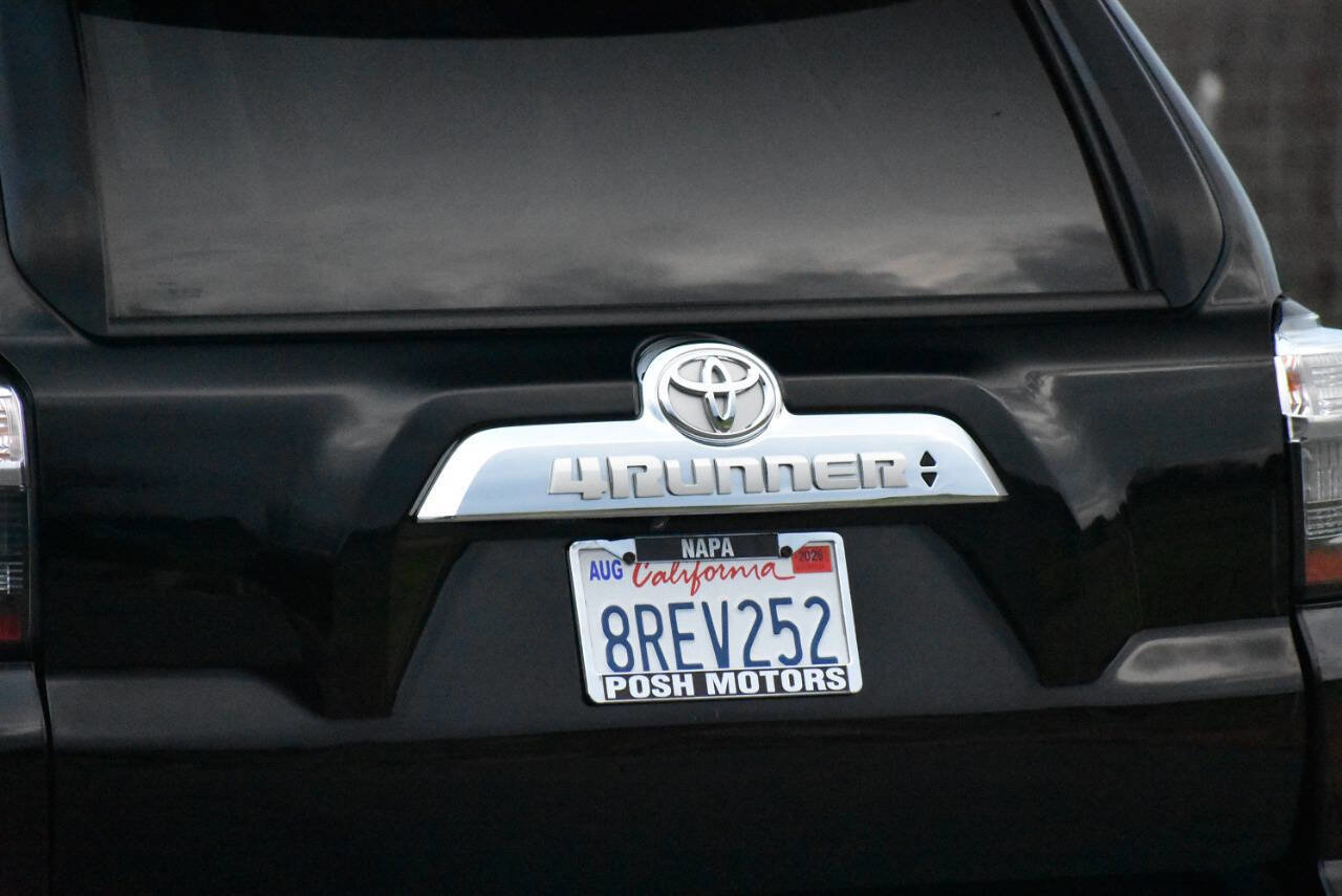 Used 2016 Toyota 4Runner Limited image 14
