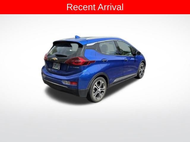 Used 2020 Chevrolet Bolt Premier w/ Infotainment Package FWD image 3
