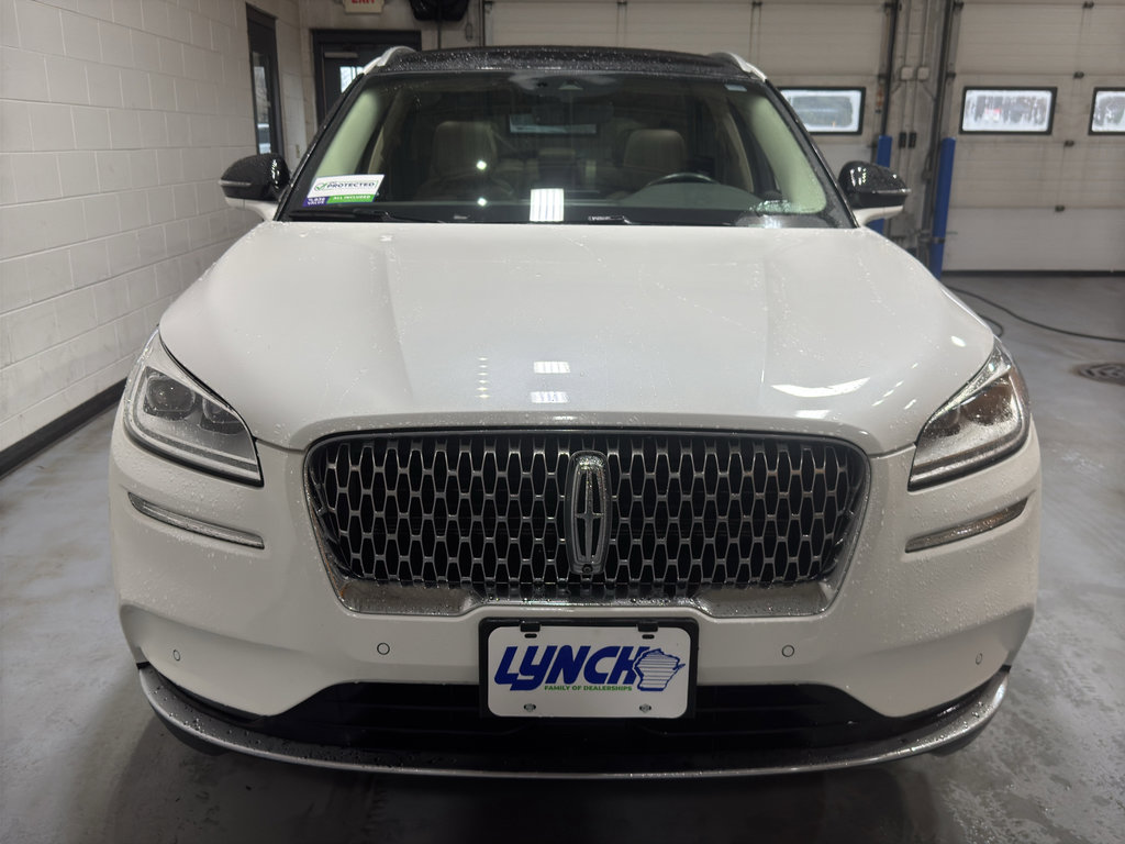 Used 2022 Lincoln Corsair Reserve w/ Equipment Group 201A image 8