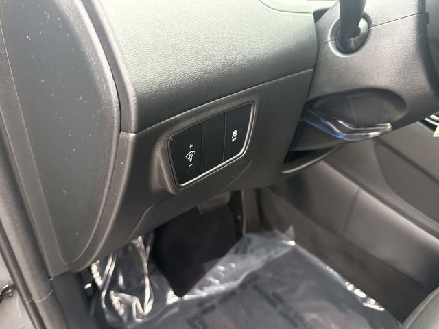 Used 2024 Hyundai Tucson SE image 22