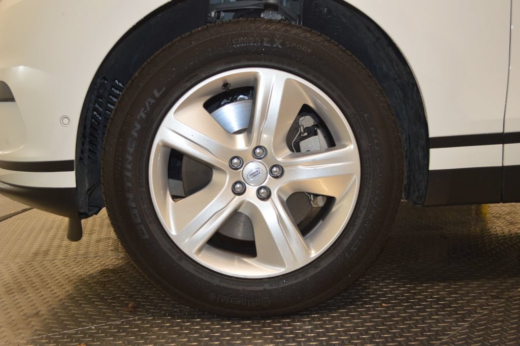 Used 2026 Land Rover Range Rover Velar S AWD/4WD image 11