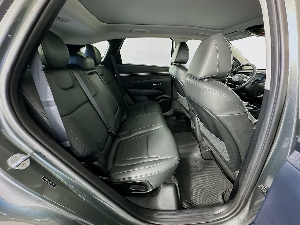 Certified 2023 Hyundai Tucson Limited AWD/4WD image 27