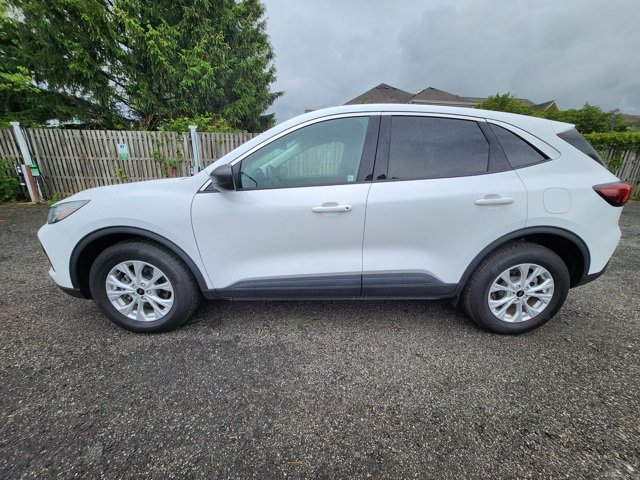 Used 2023 Ford Escape Active image 3