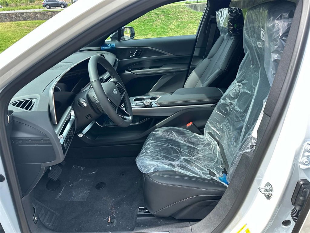 New 2025 Cadillac Lyriq Sport image 8