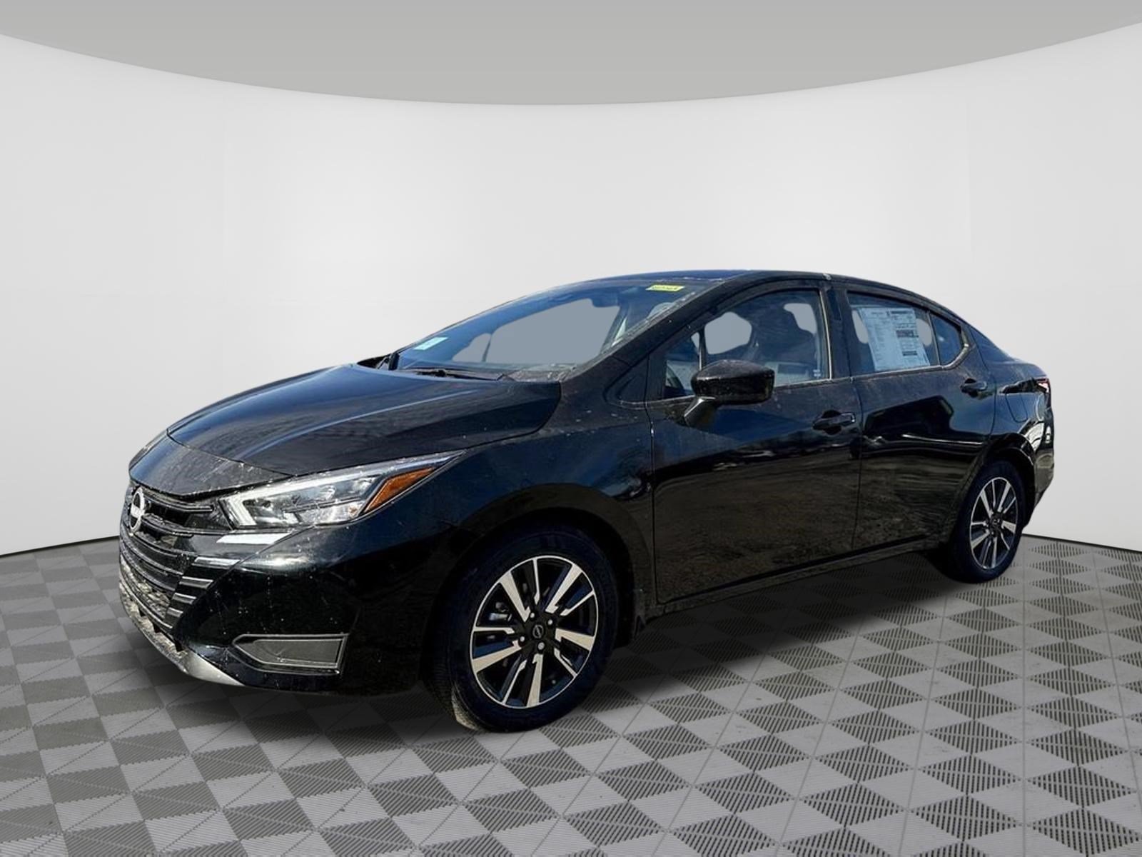 Used 2025 Nissan Versa SV w/ Trunk Package FWD image 14