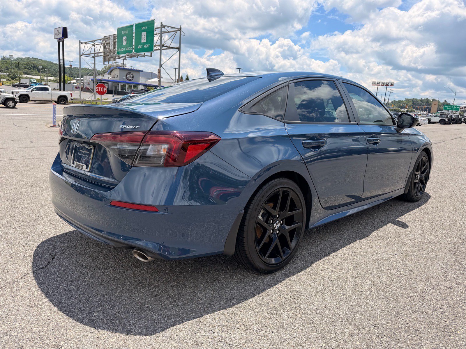 Used 2025 Honda Civic Sport image 6