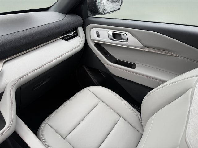 New 2027 Ford Explorer Active w/ Active Comfort Package AWD/4WD image 16