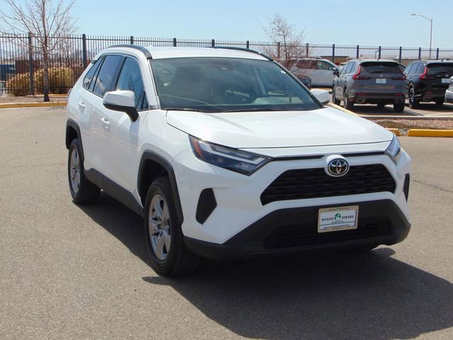 Used 2025 Toyota RAV4 XLE image 9