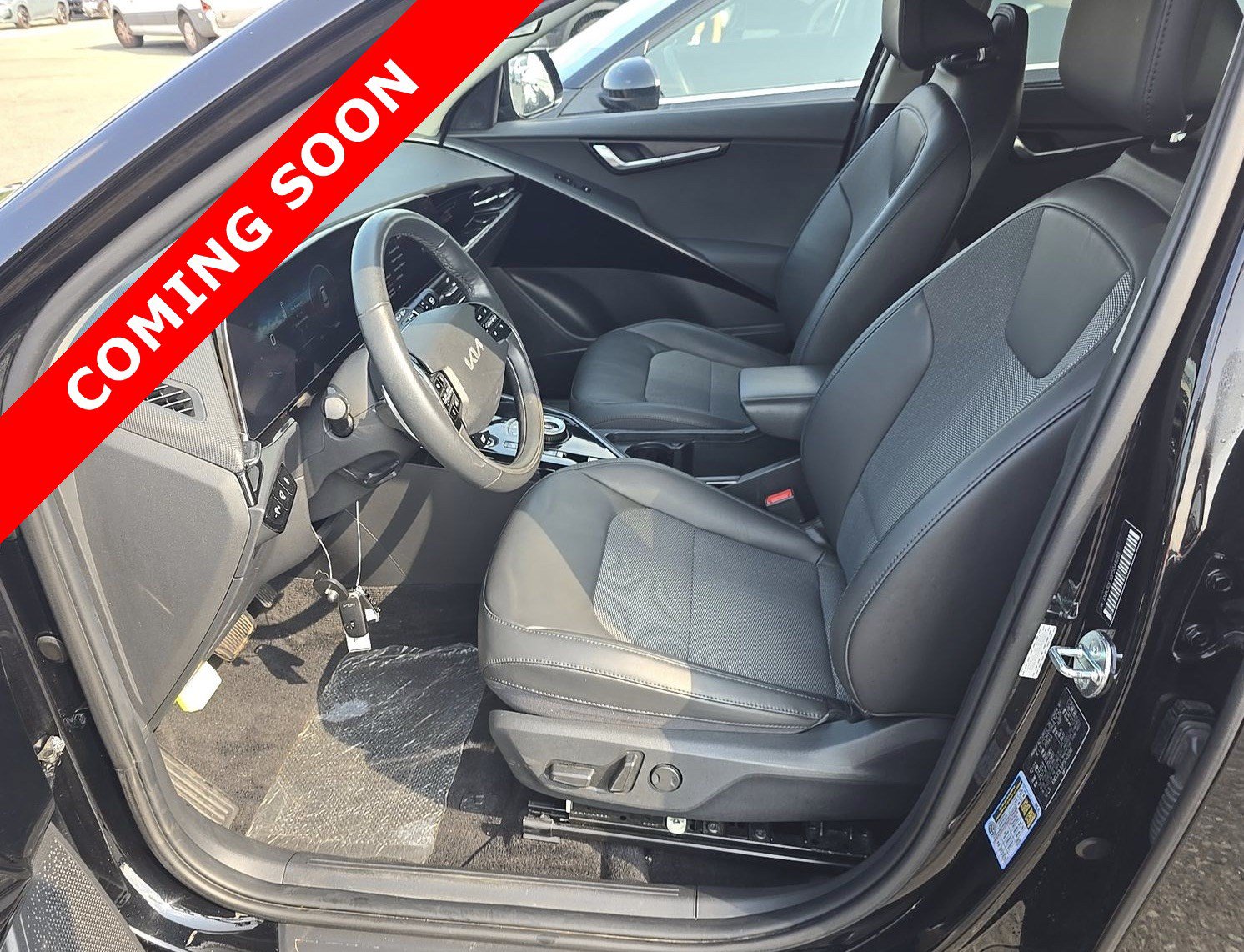 Used 2023 Kia Niro Wind w/ Wind Preserve Package FWD image 6