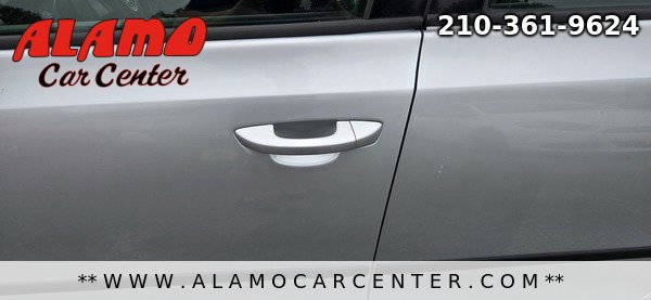 Used 2013 Volkswagen Golf 4-Door FWD image 10