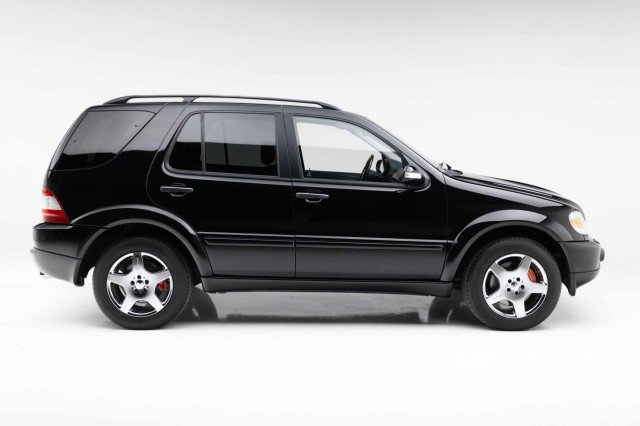 Used 2002 Mercedes-Benz ML 55 AMG 4MATIC image 15