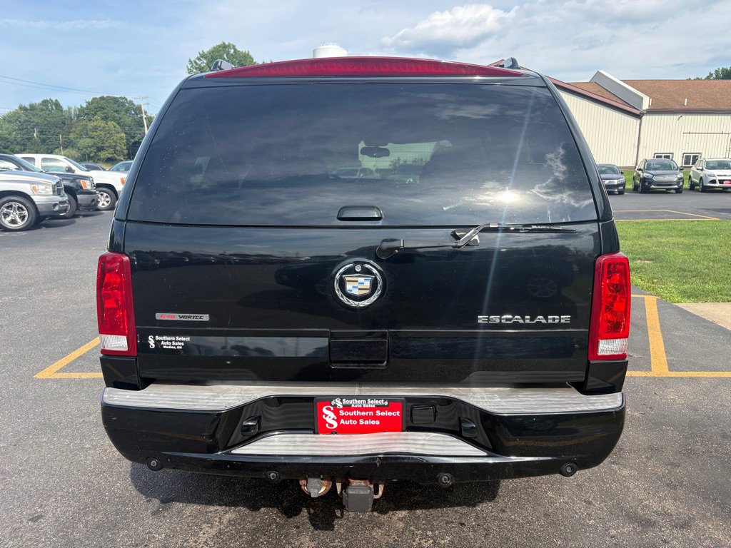 Used 2005 Cadillac Escalade AWD image 7