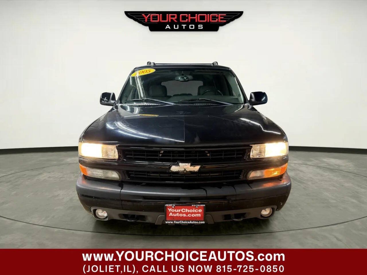 Used 2005 Chevrolet Tahoe Z71 w/ Preferred Equipment Group AWD/4WD image 12