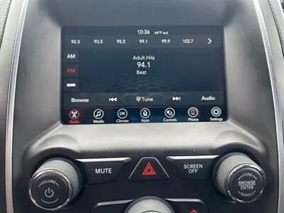 Used 2020 Dodge Durango SXT image 12