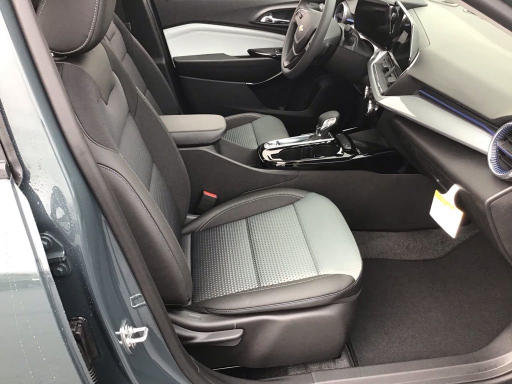 New 2026 Chevrolet Trax LT image 10