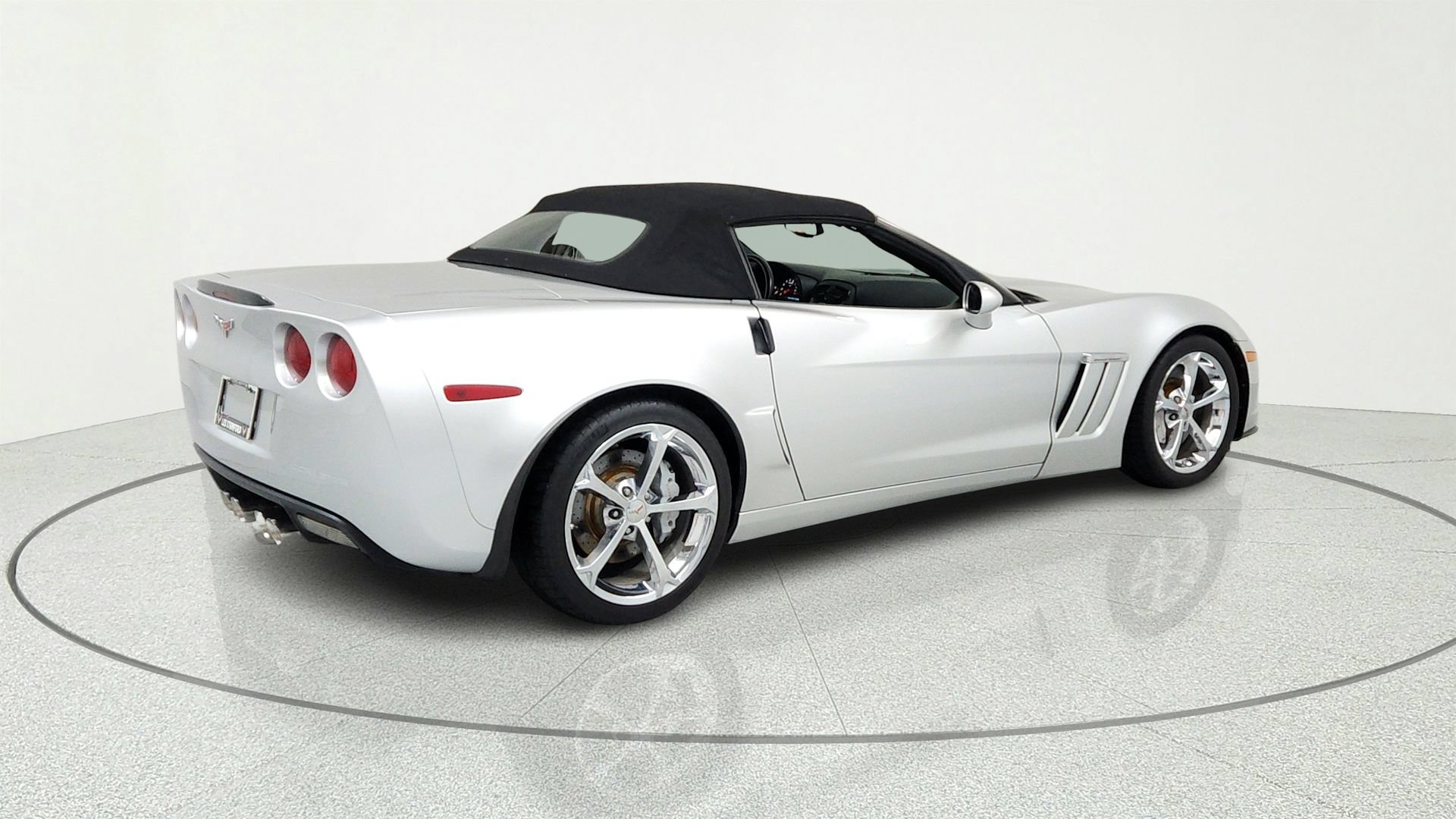 Used 2010 Chevrolet Corvette Grand Sport w/ Preferred Equipment Group RWD image 5