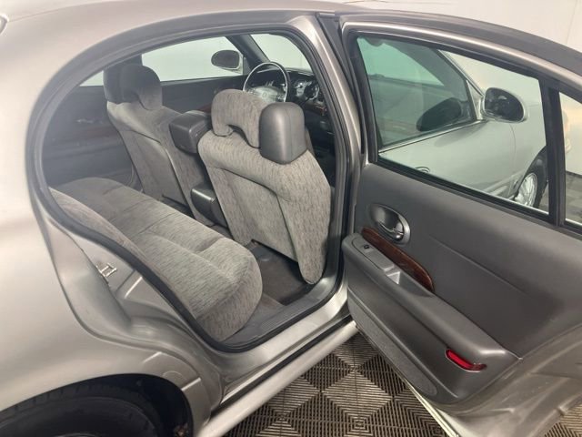 Used 2005 Buick Le Sabre Custom image 18