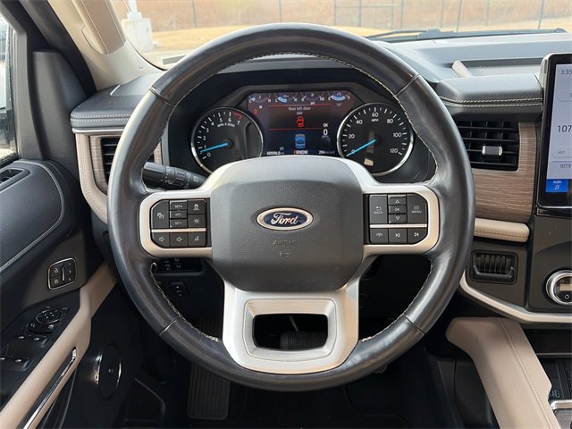 Used 2024 Ford Expedition Limited image 14