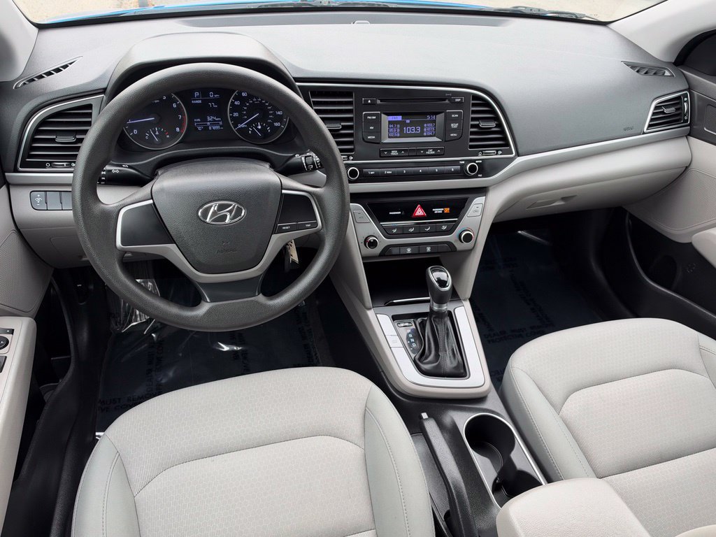 Used 2017 Hyundai Elantra SE FWD image 23