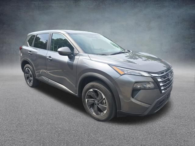 Used 2025 Nissan Rogue SV AWD/4WD image 9