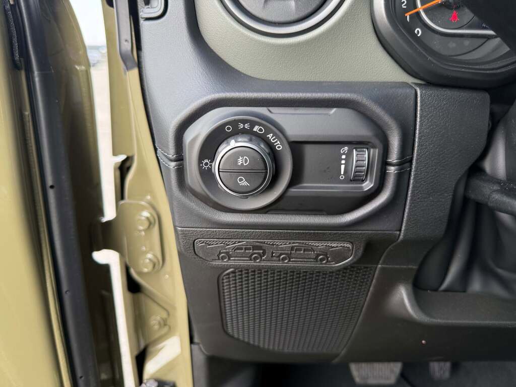 New 2026 Jeep Gladiator Mojave image 29