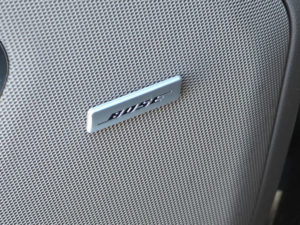 Used 2024 Chevrolet Tahoe LT image 27