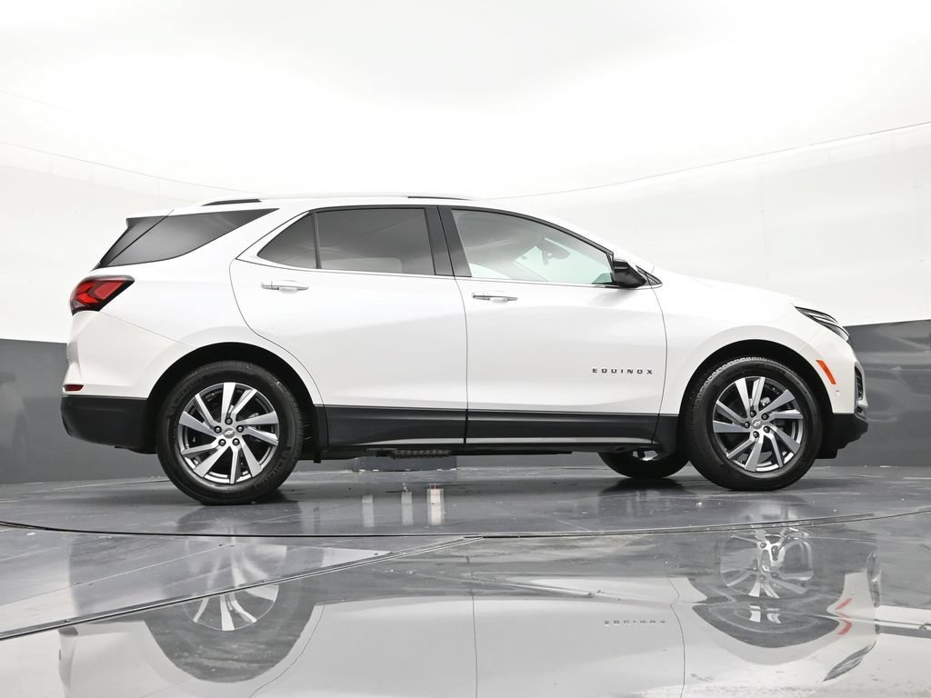 Used 2024 Chevrolet Equinox Premier FWD image 25