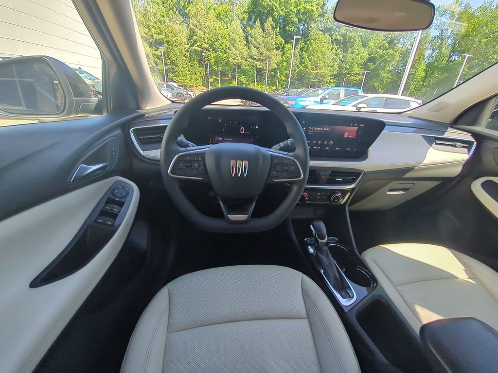 Used 2024 Buick Encore GX Sport Touring FWD image 30