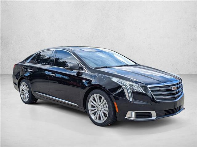 Used 2018 Cadillac XTS Luxury FWD image 3