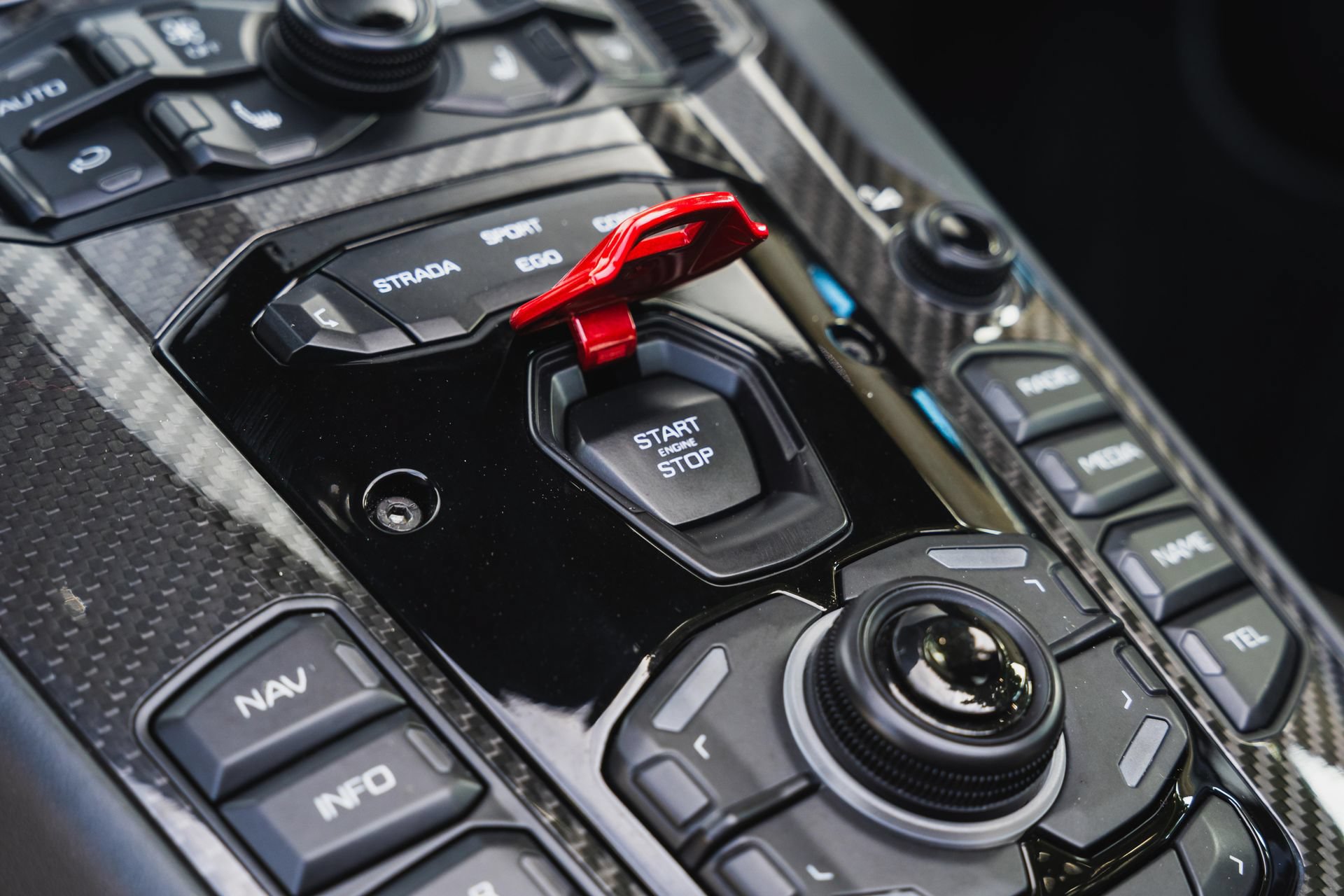 Used 2021 Lamborghini Aventador SVJ AWD/4WD image 61
