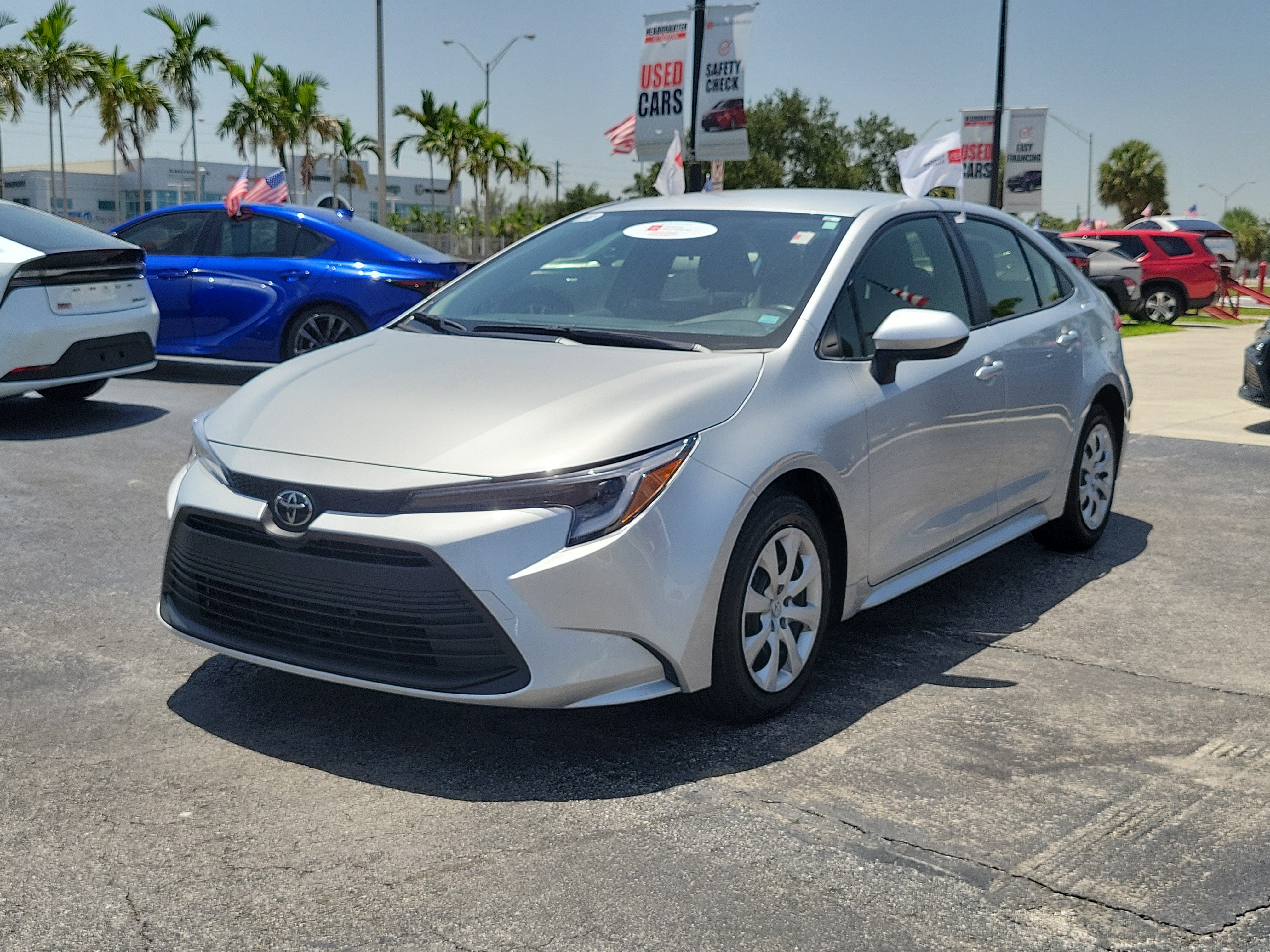 Certified 2026 Toyota Corolla LE FWD image 5