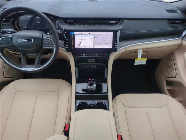 New 2026 Jeep Grand Cherokee Limited w/ Limited Altitude Package RWD image 13