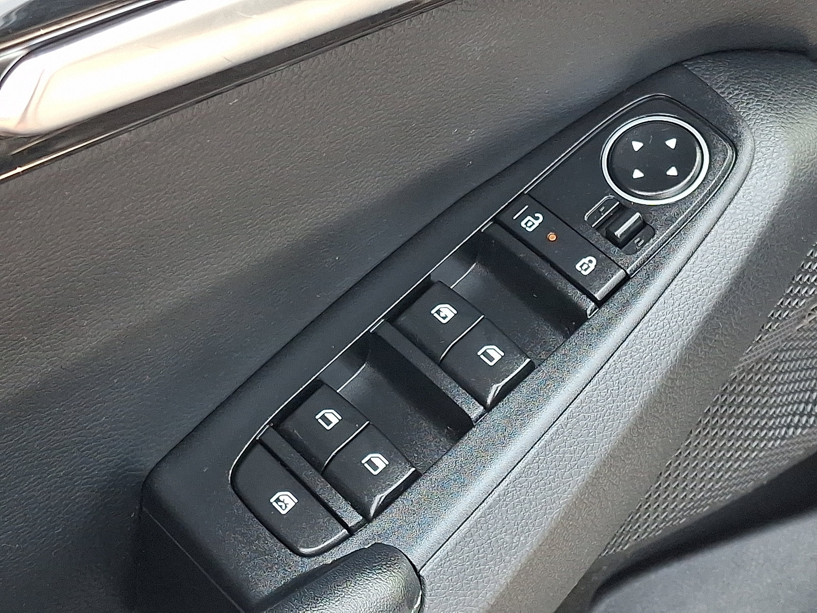 Used 2024 Kia Seltos S AWD/4WD image 14