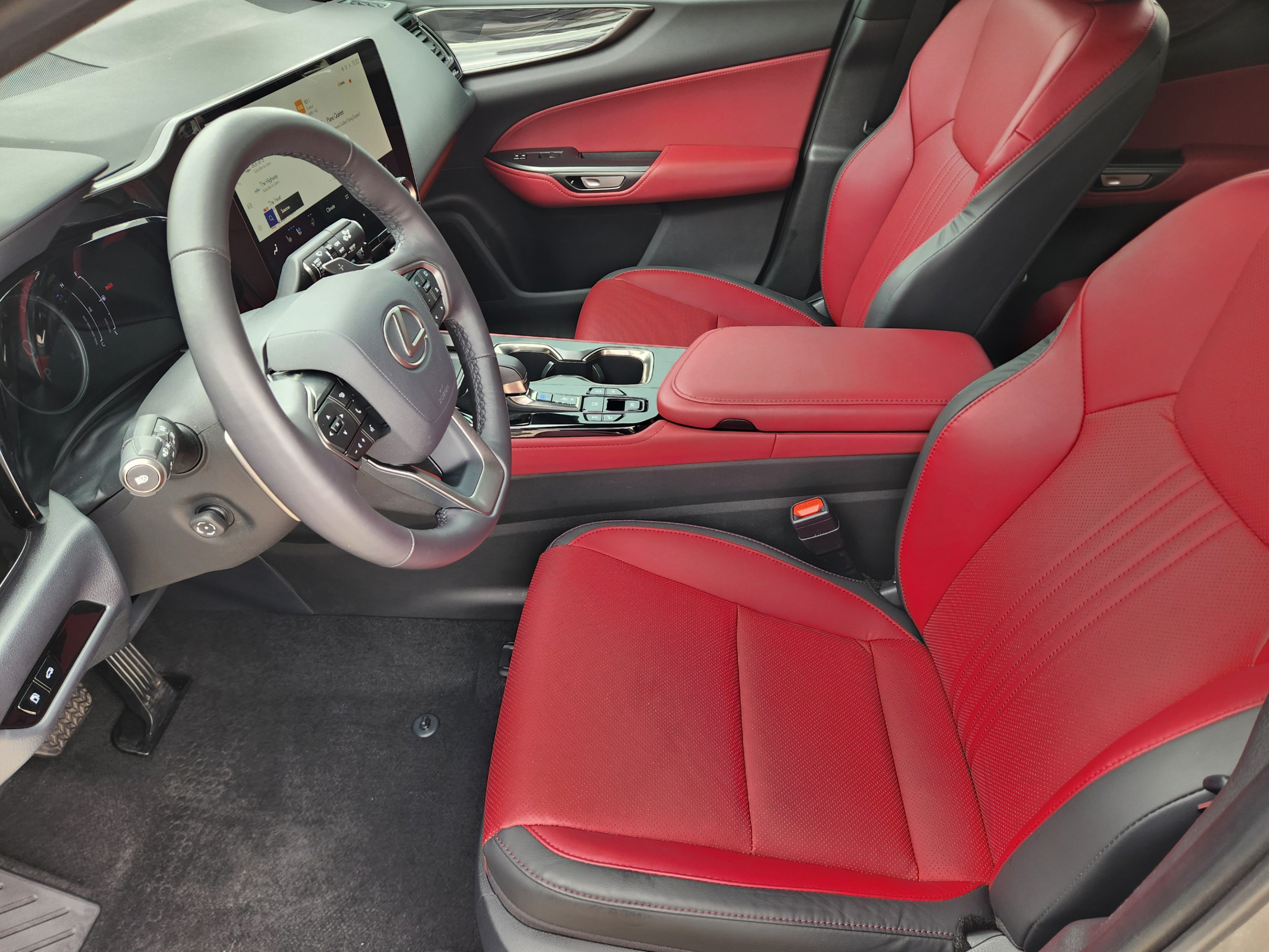 Certified 2025 Lexus NX 350 AWD w/ Accessory Package (2T) image 5