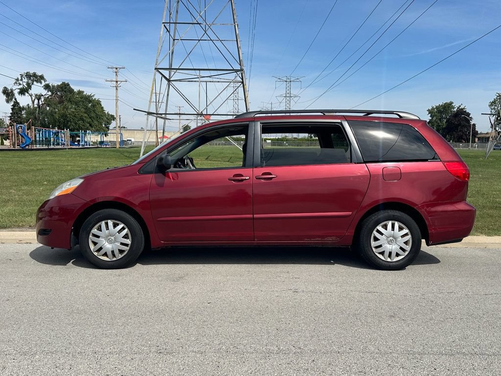 Used 2008 Toyota Sienna LE FWD image 5