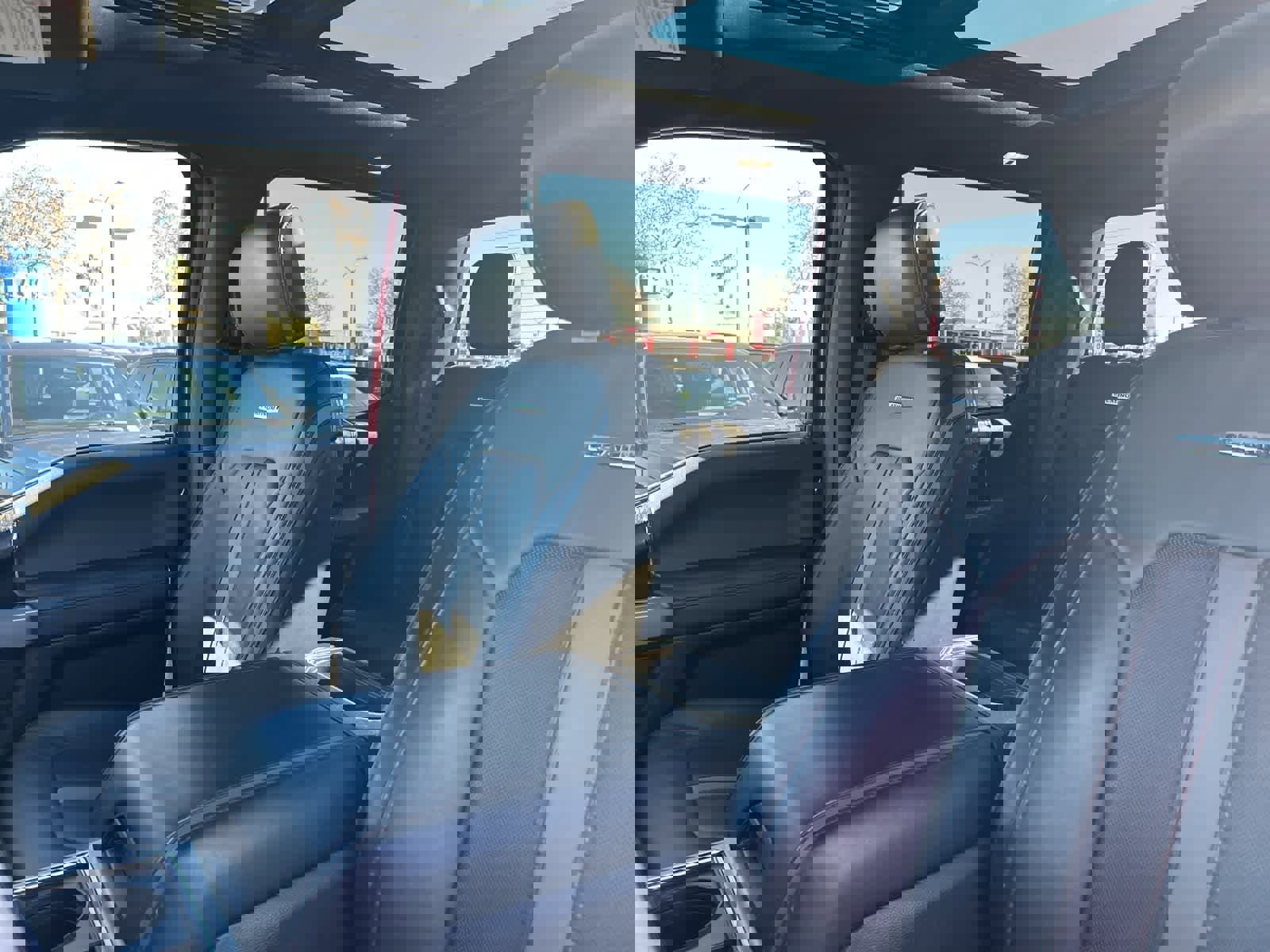 Used 2019 Ford F350 Platinum w/ Platinum Ultimate Package image 64