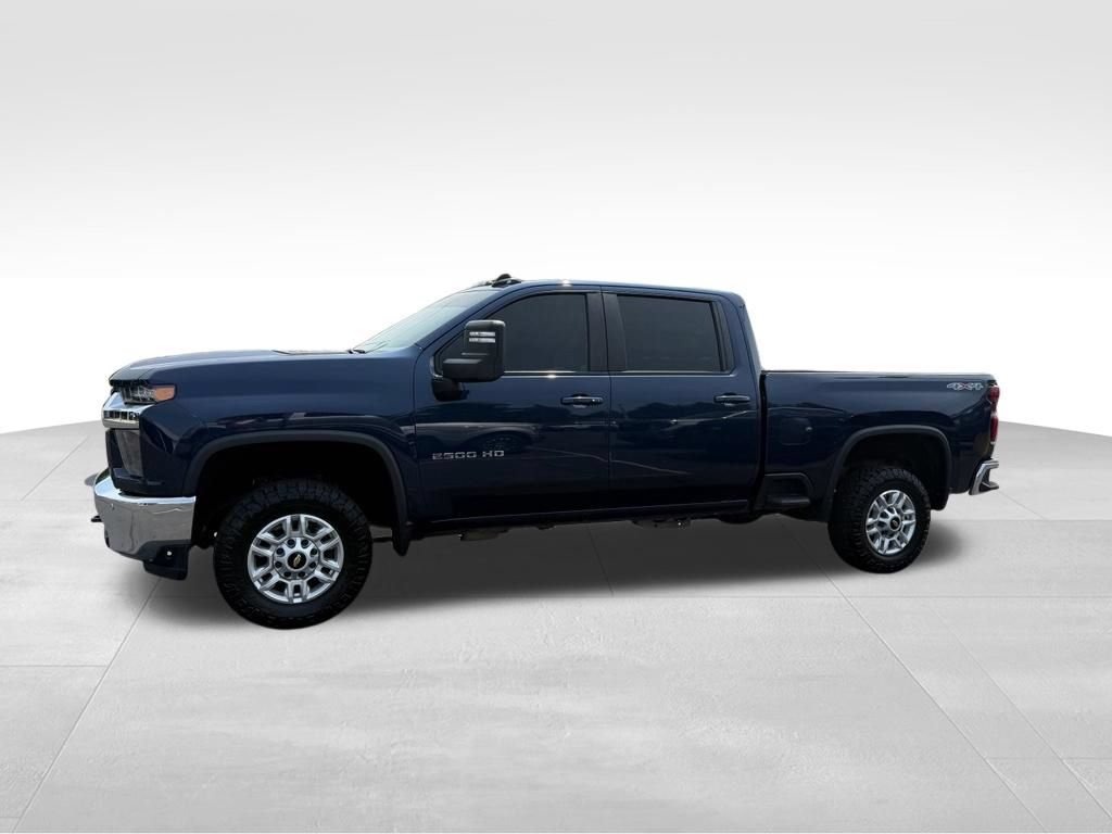 Used 2022 Chevrolet Silverado 2500 LT w/ All Star Edition AWD/4WD image 3