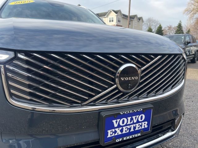 Certified 2025 Volvo XC90 T8 Ultra w/ Protection Package Premier AWD/4WD image 14