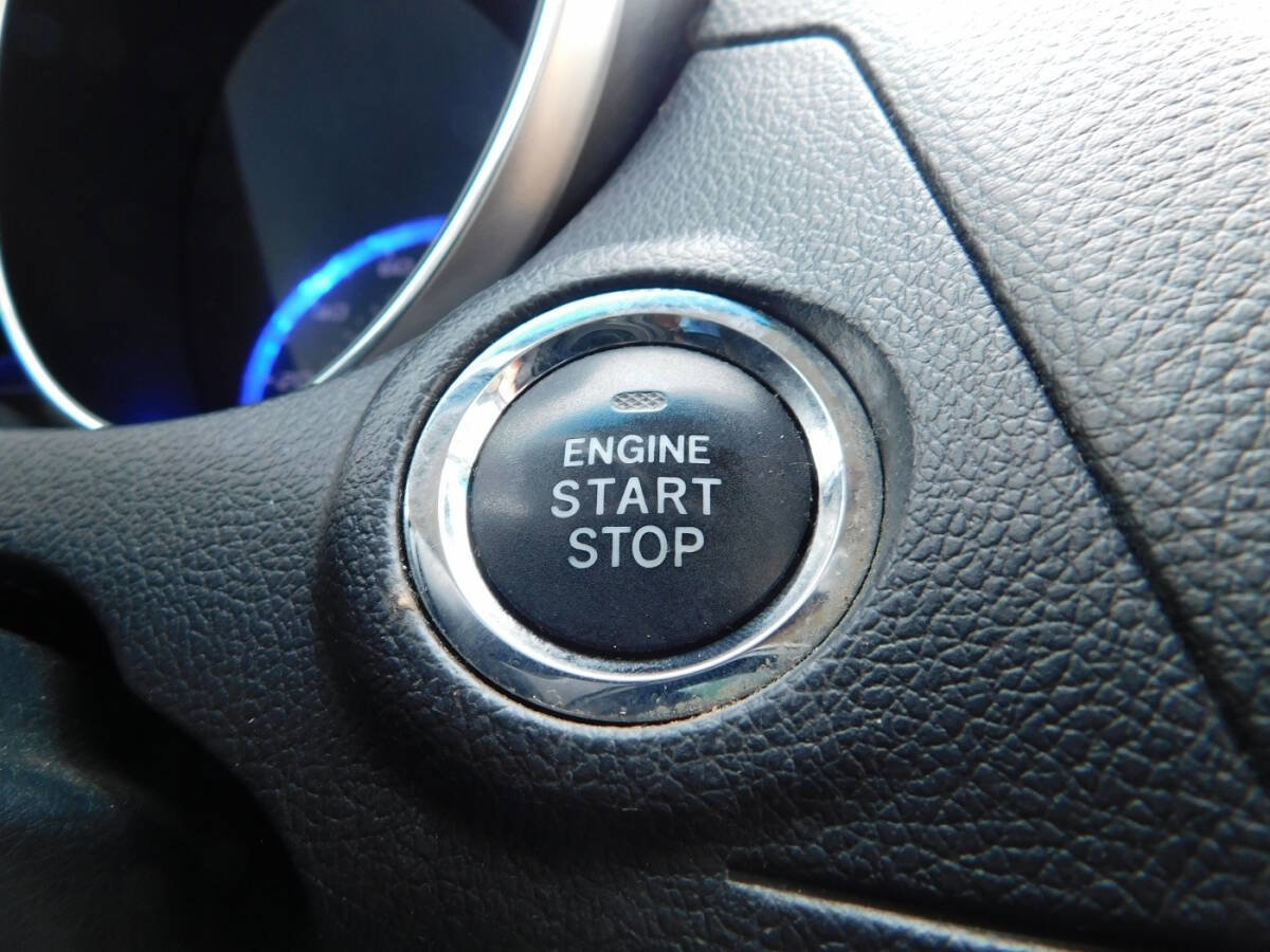 Used 2017 Subaru Legacy 2.5i Limited w/ Popular Package #4 image 16