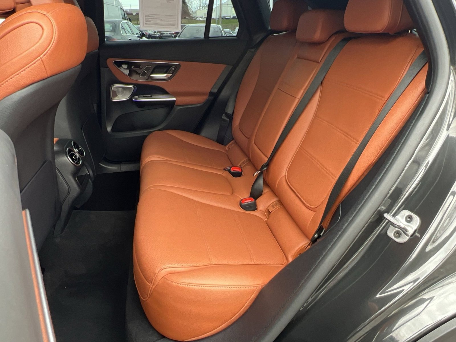 Certified 2025 Mercedes-Benz GLC 300 4MATIC image 23